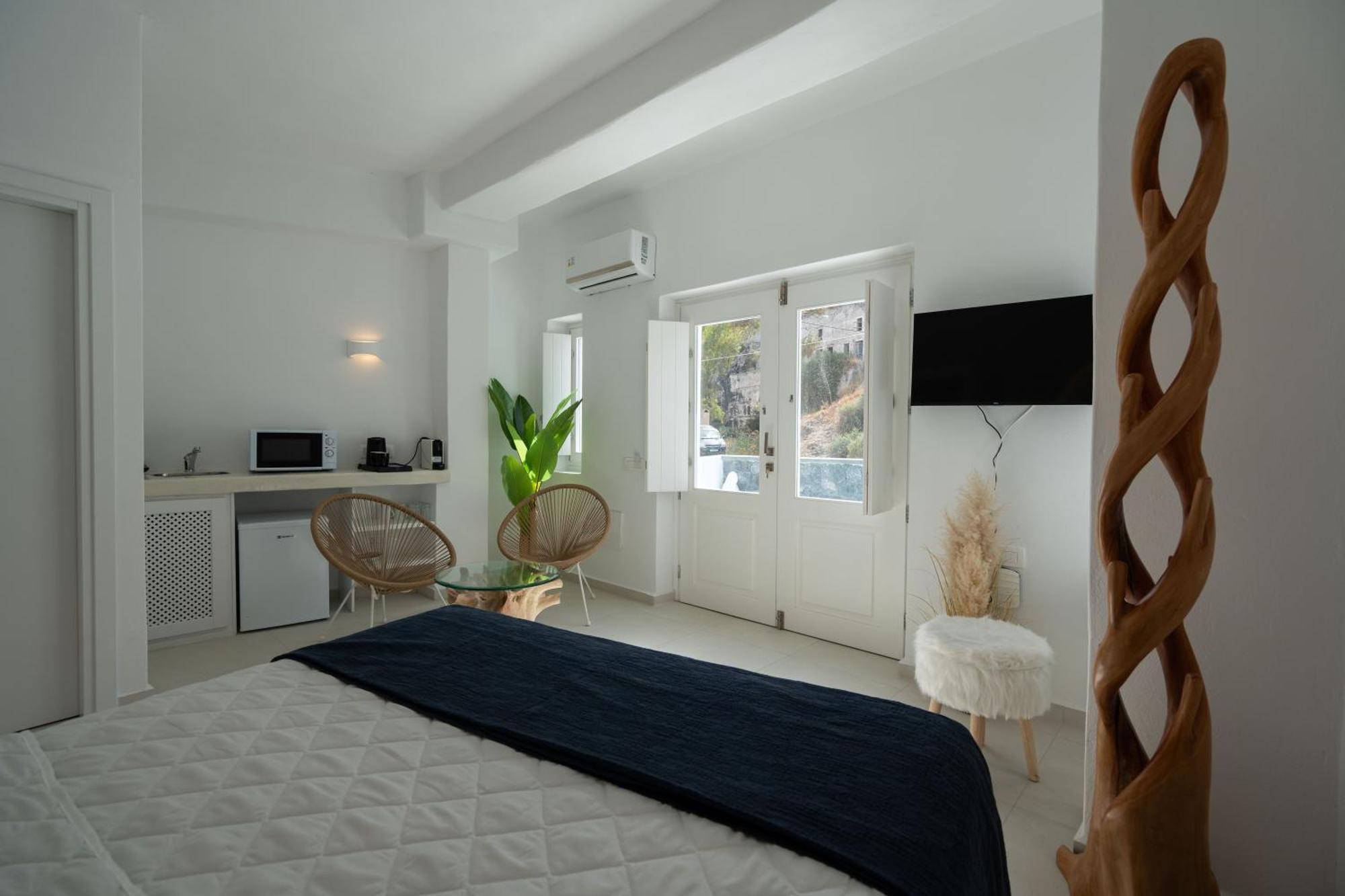 The Magic Luxury Cave Suites Vóthon Екстериор снимка