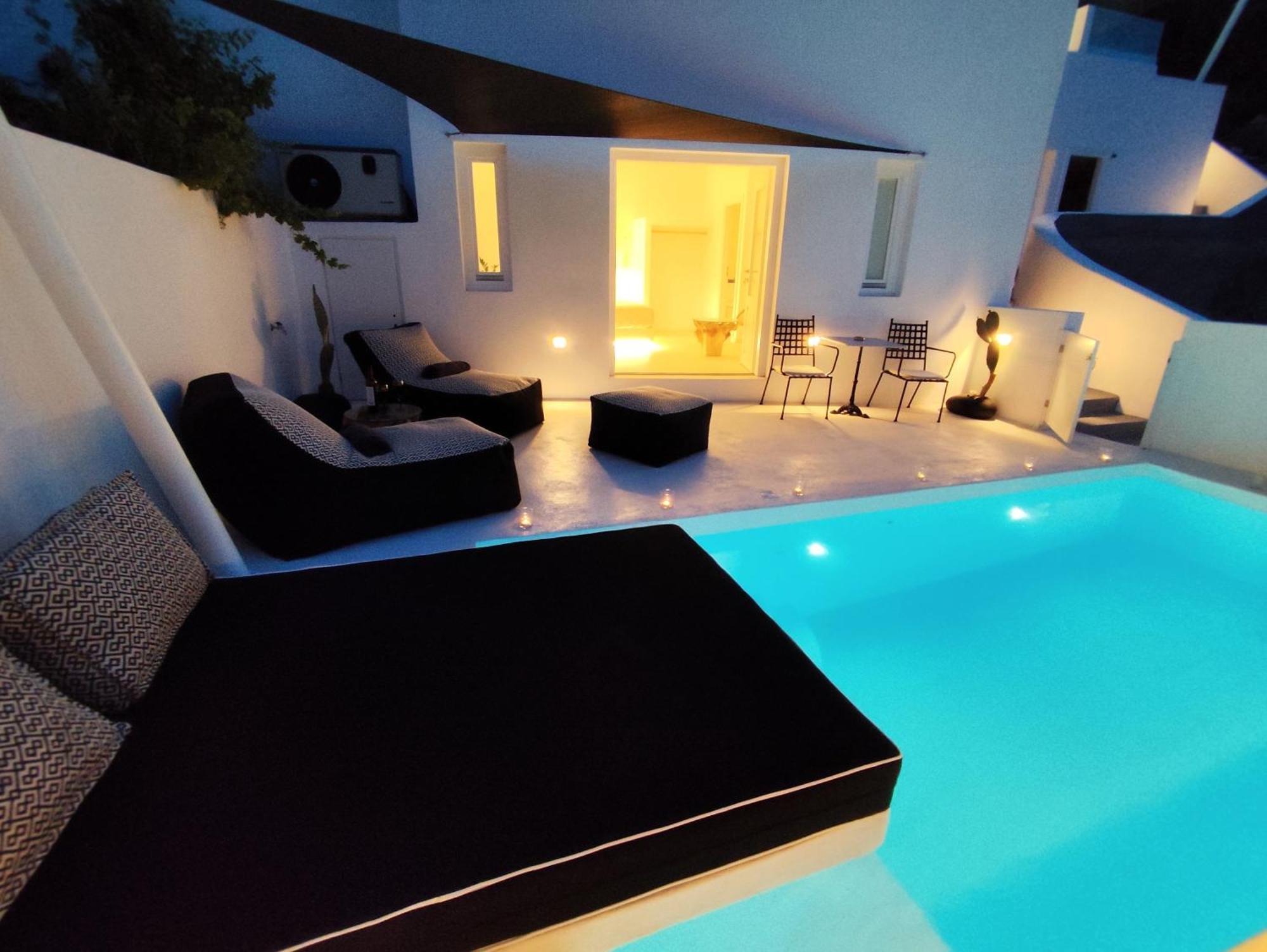 The Magic Luxury Cave Suites Vóthon Екстериор снимка