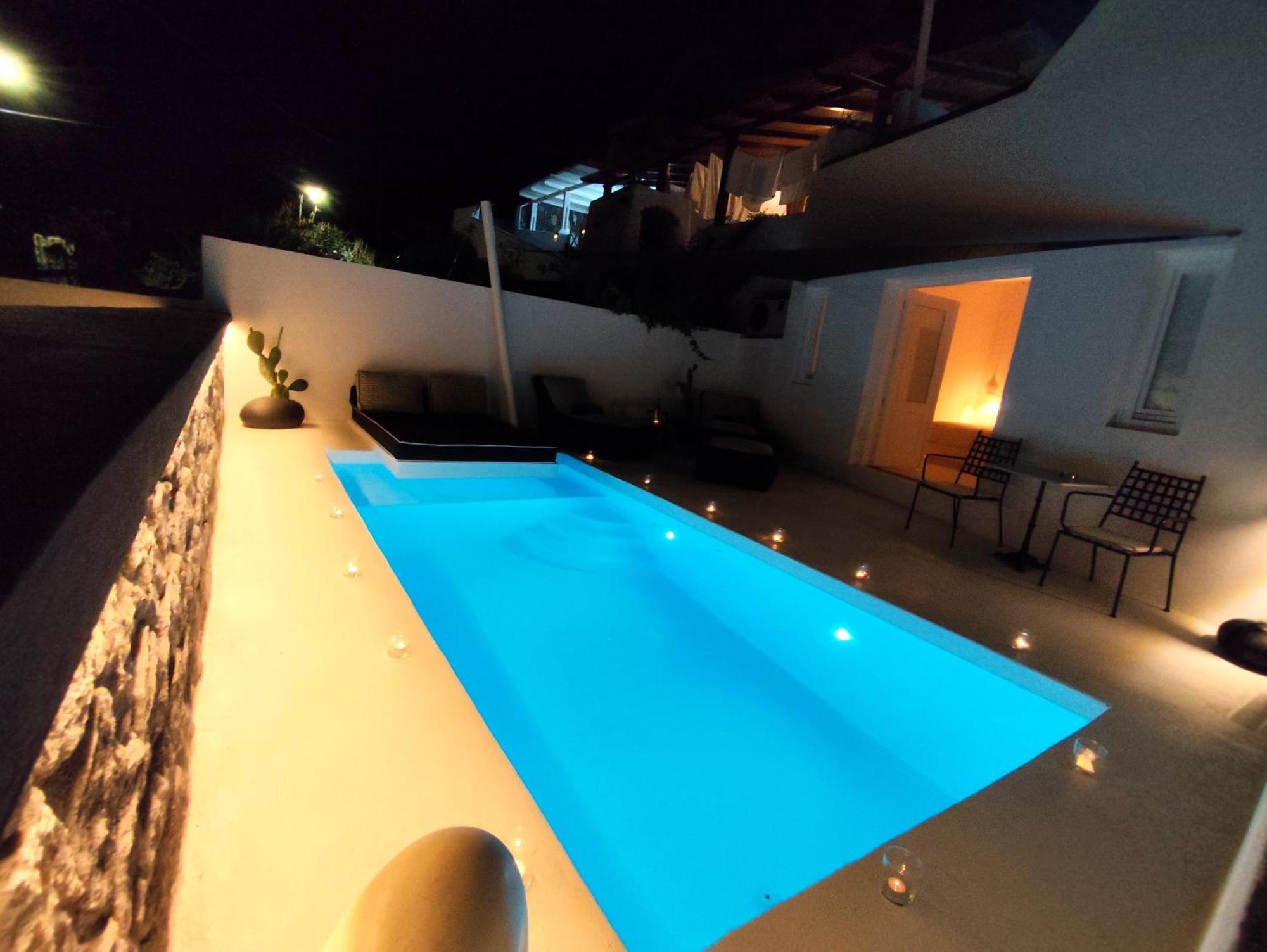 The Magic Luxury Cave Suites Vóthon Екстериор снимка