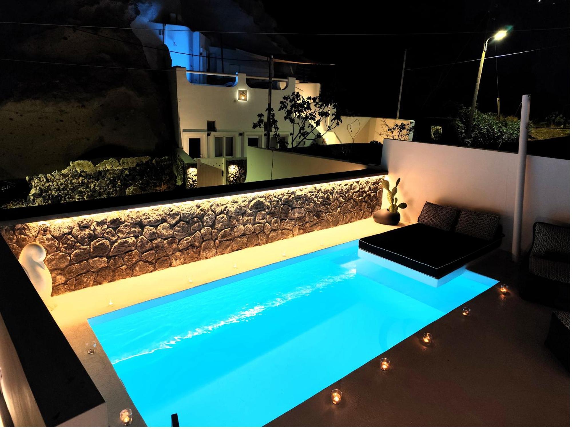 The Magic Luxury Cave Suites Vóthon Екстериор снимка