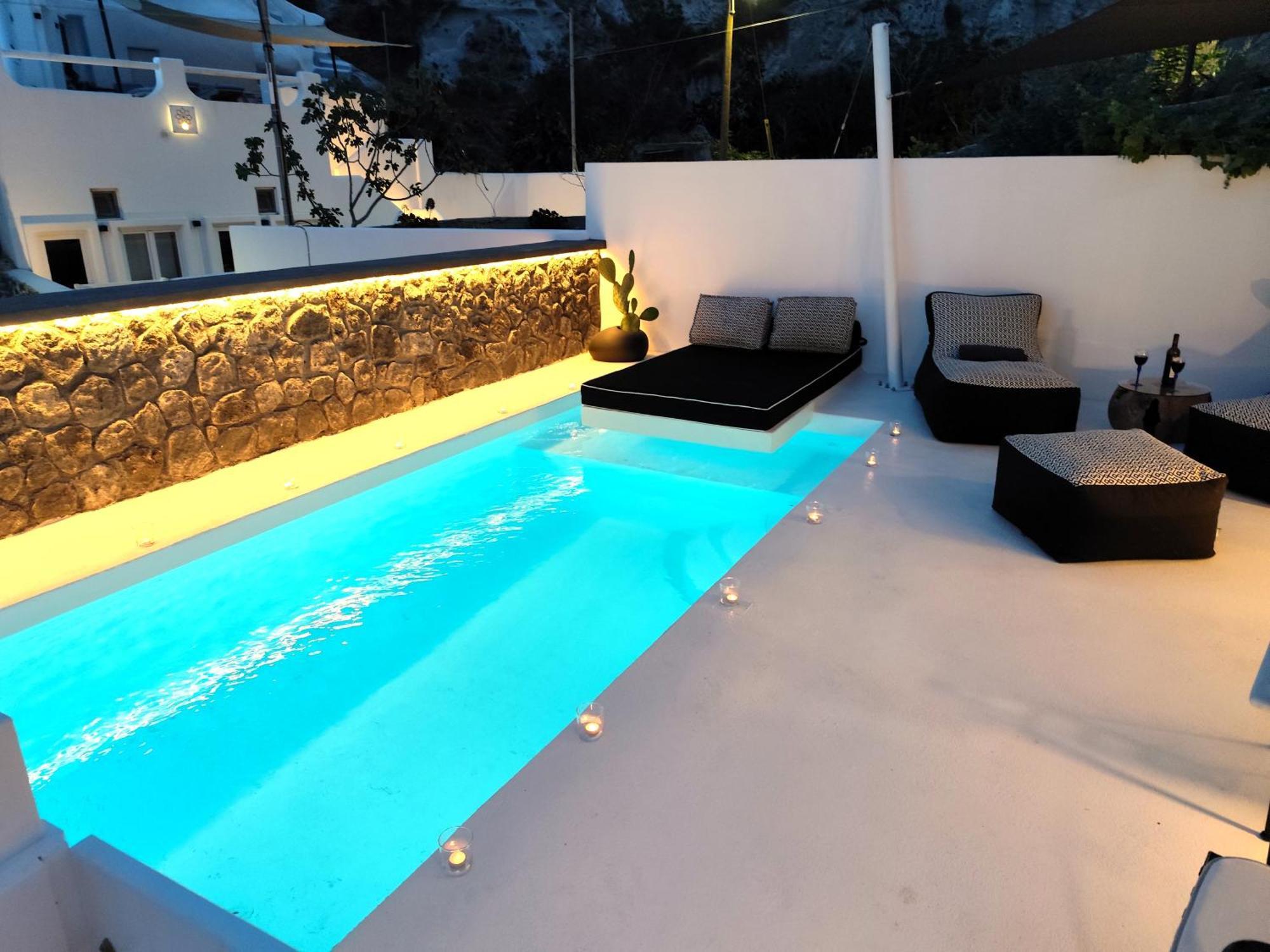 The Magic Luxury Cave Suites Vóthon Екстериор снимка