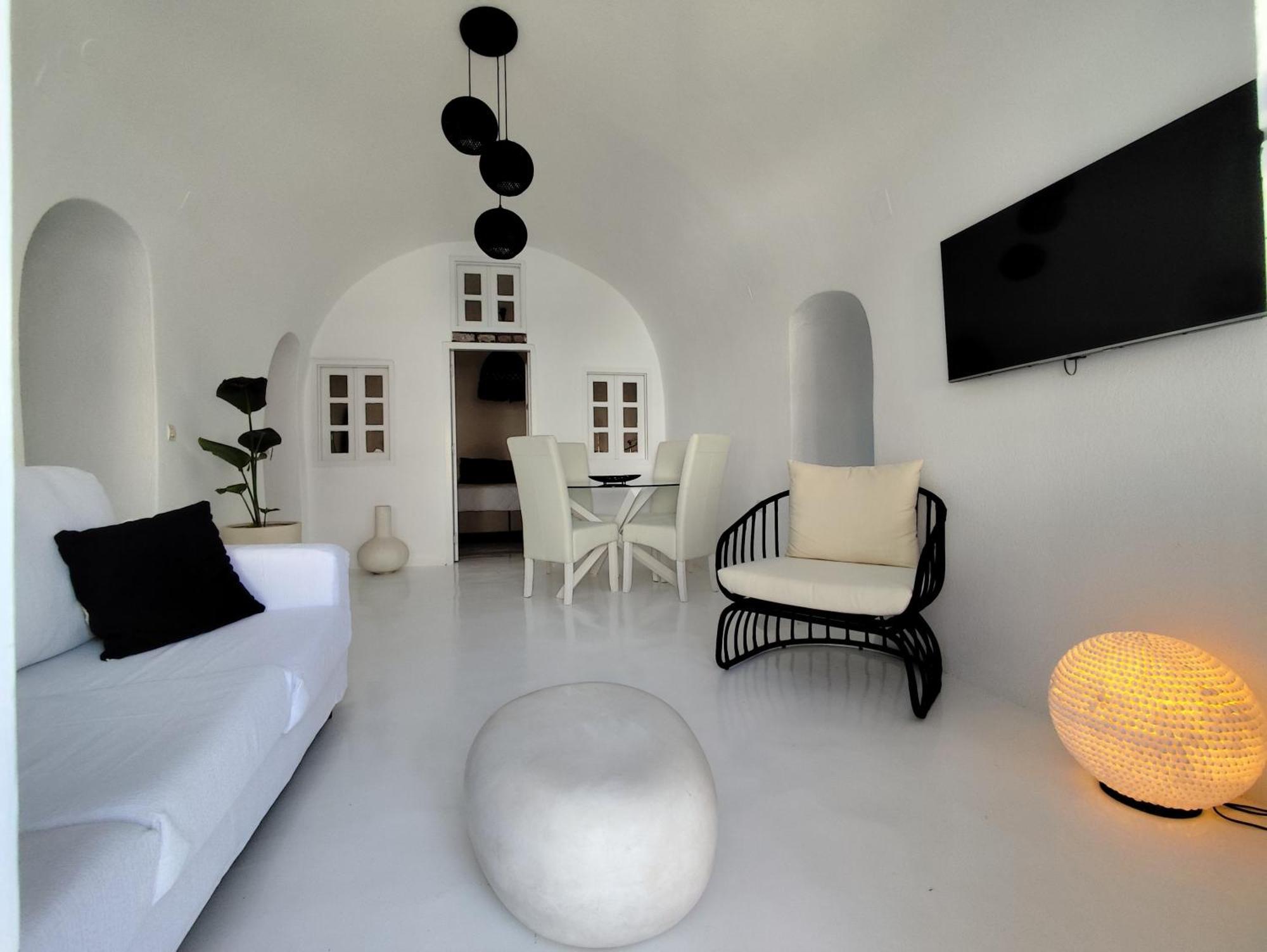 The Magic Luxury Cave Suites Vóthon Екстериор снимка