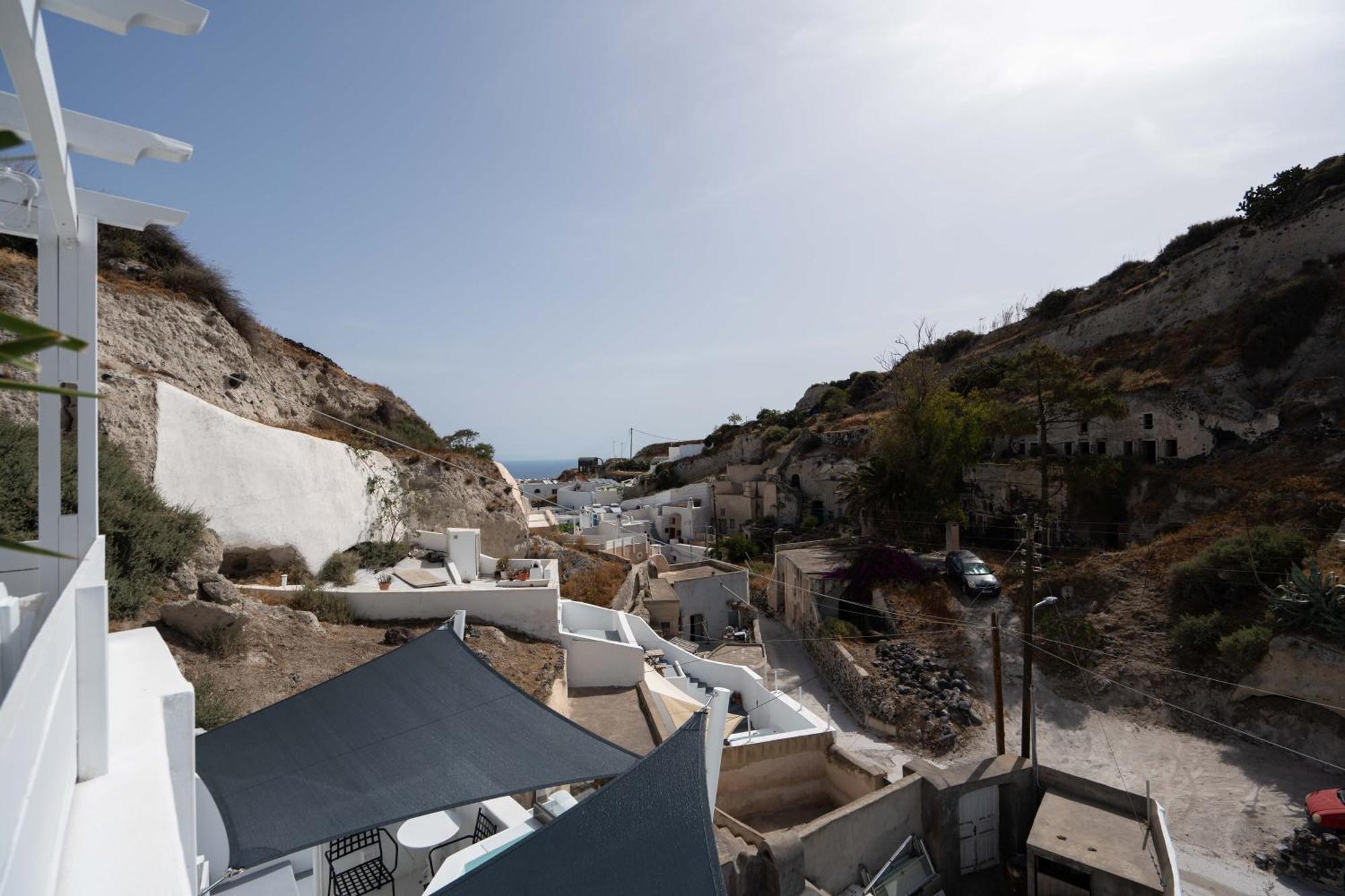 The Magic Luxury Cave Suites Vóthon Екстериор снимка