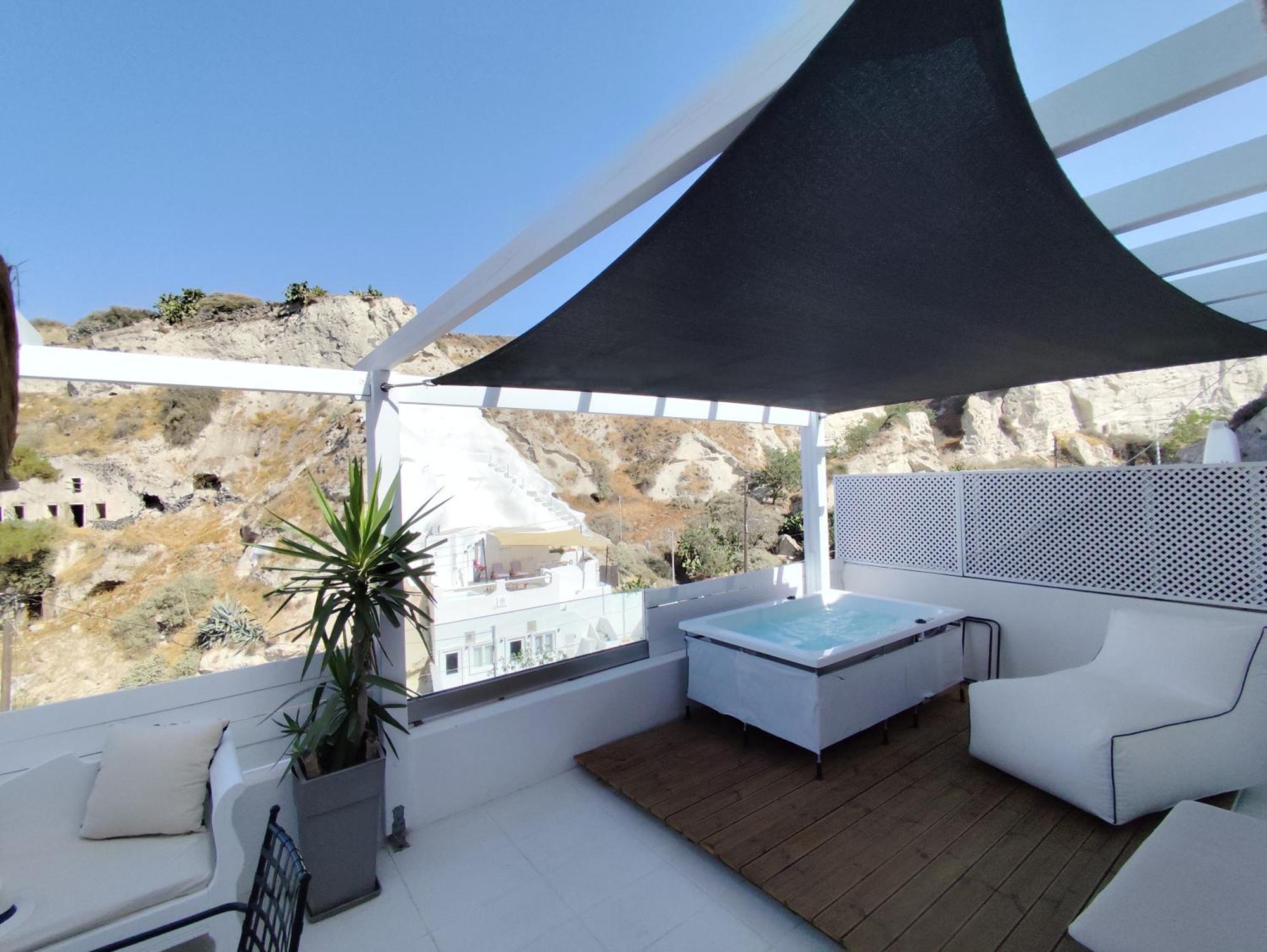 The Magic Luxury Cave Suites Vóthon Екстериор снимка